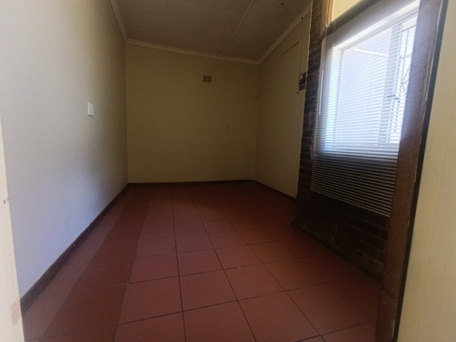 7 Bedroom Property for Sale in Universitas Free State